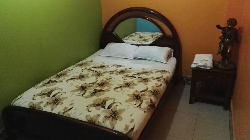 Hotel Eloy Alfaro Гуаякиль Экстерьер фото