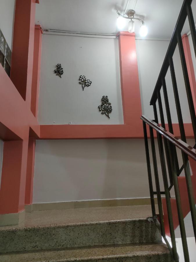 Hotel Eloy Alfaro Гуаякиль Экстерьер фото