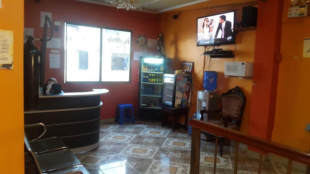 Hotel Eloy Alfaro Гуаякиль Экстерьер фото