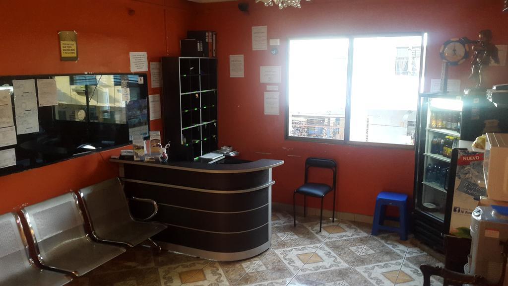 Hotel Eloy Alfaro Гуаякиль Экстерьер фото