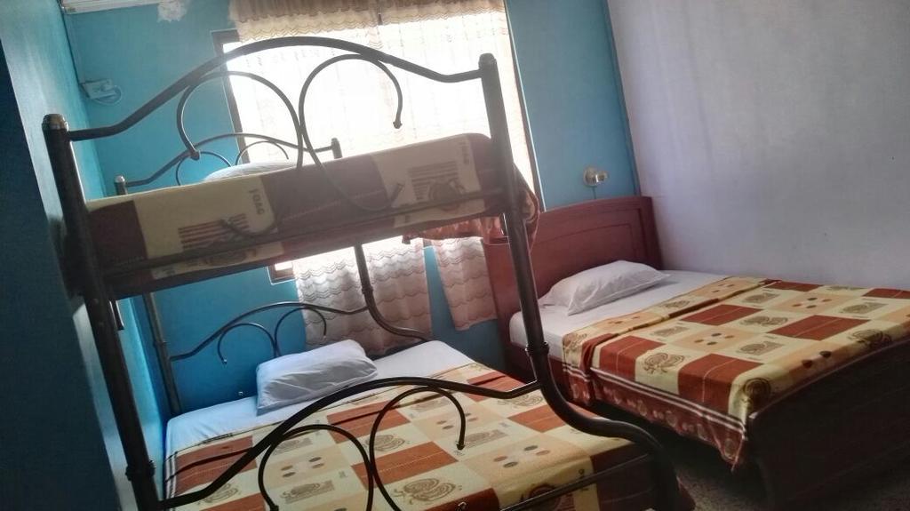 Hotel Eloy Alfaro Гуаякиль Экстерьер фото