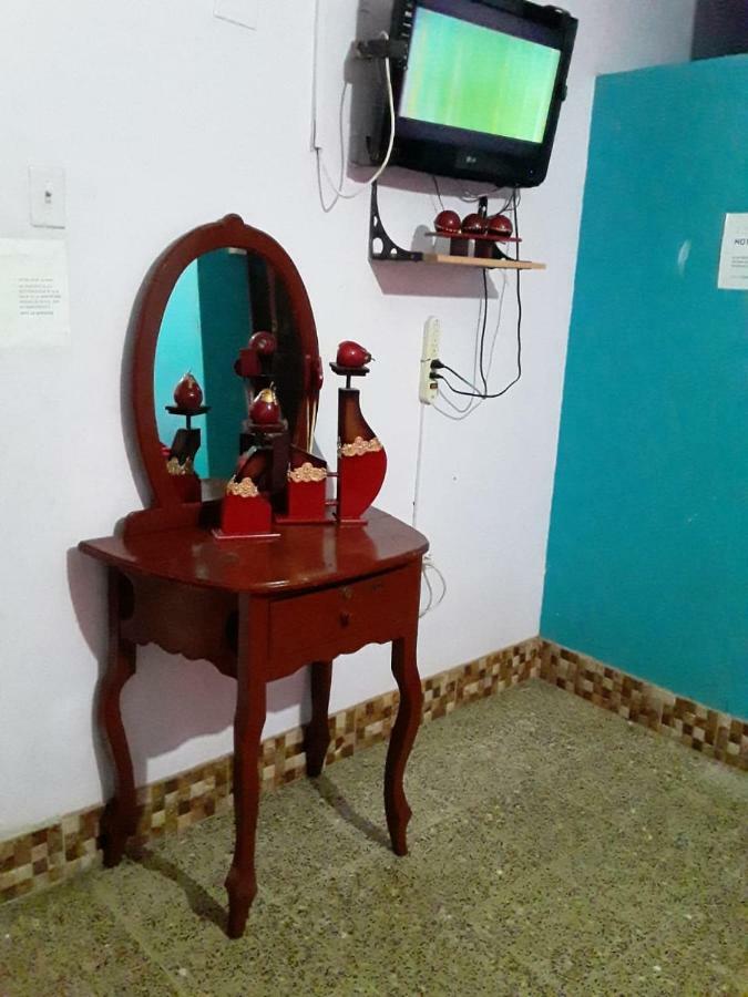 Hotel Eloy Alfaro Гуаякиль Экстерьер фото
