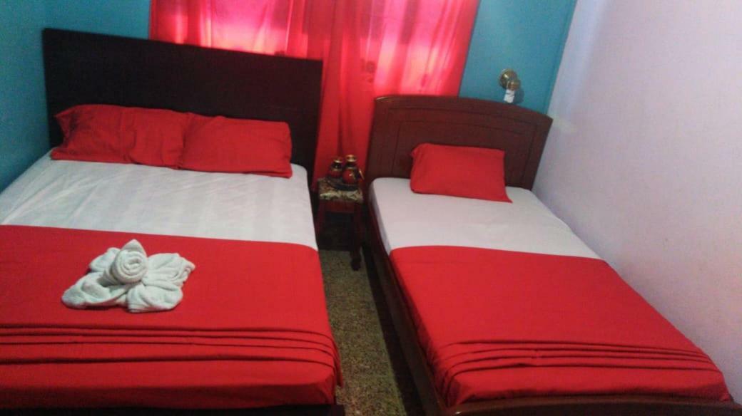 Hotel Eloy Alfaro Гуаякиль Экстерьер фото