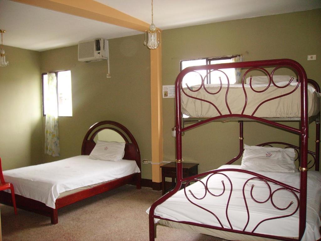Hotel Eloy Alfaro Гуаякиль Экстерьер фото